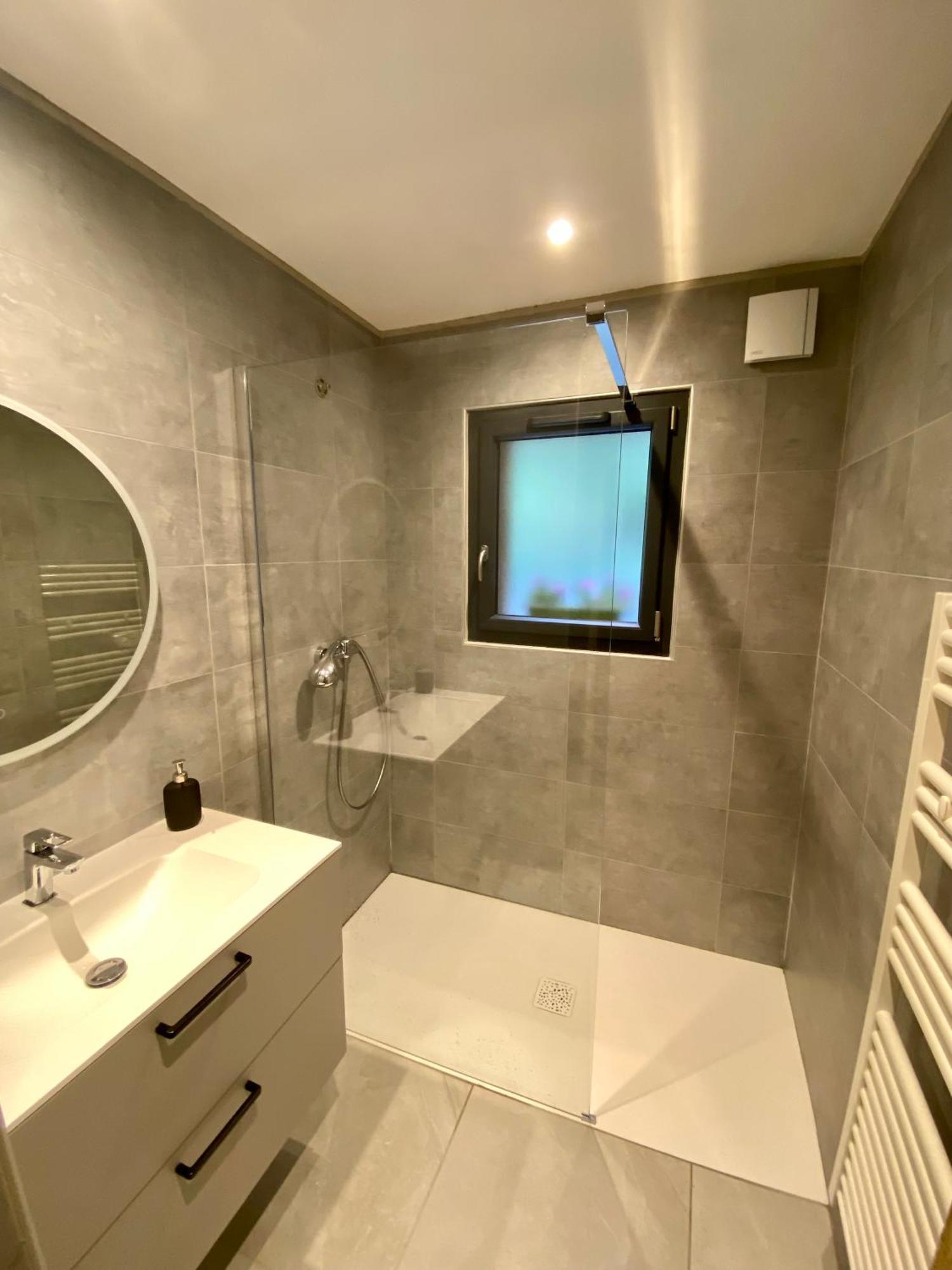 Mont Milo, Spacieux, 5Ch, Sauna, Billard, Babyfoot, Borne De Recharge Electrique Бріансон Екстер'єр фото